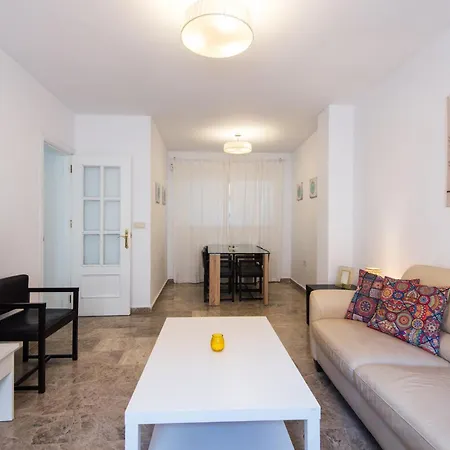 Atarazanas River Road Apartment
